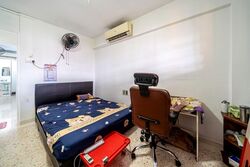 Blk 182 KEBUN BARU LINK 2 (Ang Mo Kio), HDB Executive #547859101